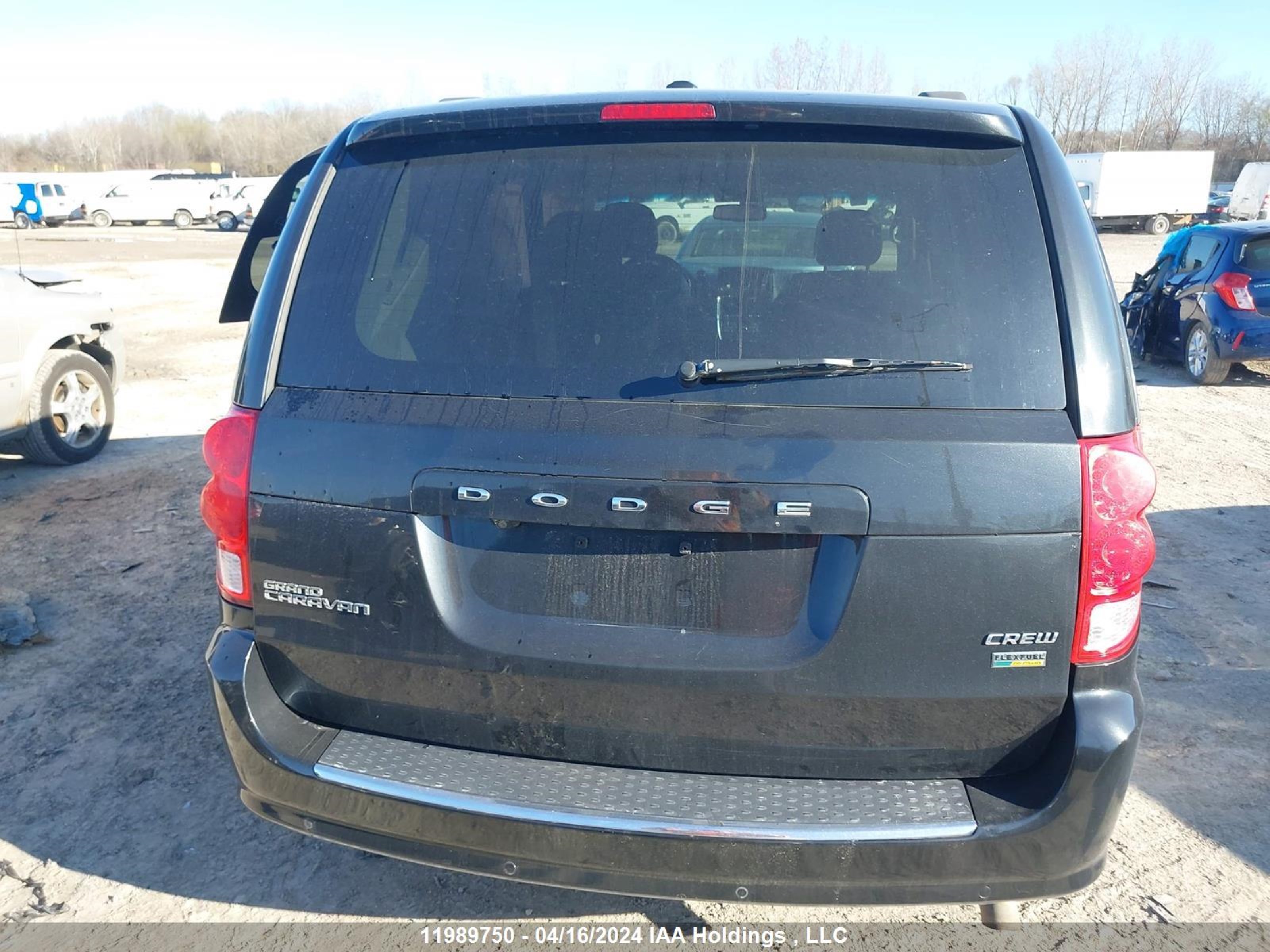 Photo 15 VIN: 2C4RDGDGXHR769389 - DODGE CARAVAN 