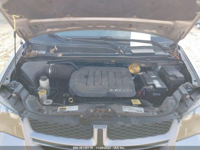 Photo 9 VIN: 2C4RDGEG0GR201522 - DODGE GRAND CARAVAN 