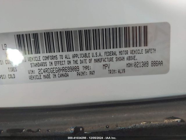 Photo 8 VIN: 2C4RDGEG0HR699089 - DODGE GRAND CARAVAN 