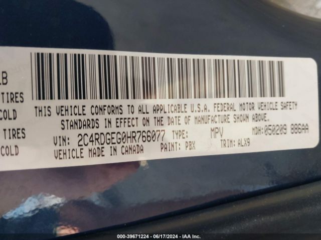 Photo 8 VIN: 2C4RDGEG0HR766077 - DODGE GRAND CARAVAN 