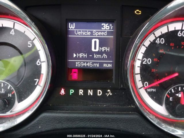 Photo 6 VIN: 2C4RDGEG0JR202127 - DODGE GRAND CARAVAN 