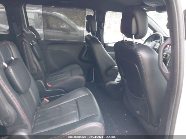 Photo 7 VIN: 2C4RDGEG0JR202127 - DODGE GRAND CARAVAN 