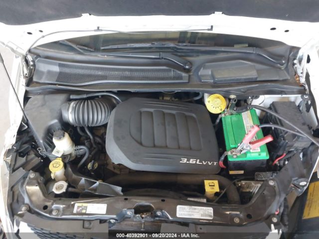 Photo 9 VIN: 2C4RDGEG0JR202127 - DODGE GRAND CARAVAN 