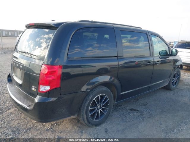 Photo 3 VIN: 2C4RDGEG0JR343408 - DODGE GRAND CARAVAN 