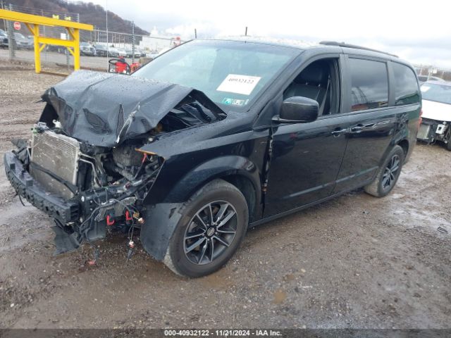 Photo 1 VIN: 2C4RDGEG1JR249828 - DODGE GRAND CARAVAN 