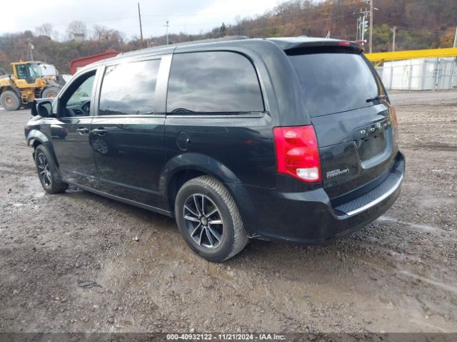 Photo 2 VIN: 2C4RDGEG1JR249828 - DODGE GRAND CARAVAN 