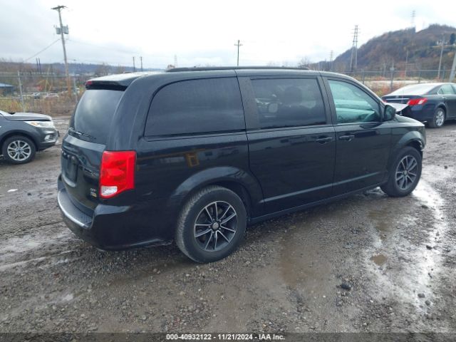 Photo 3 VIN: 2C4RDGEG1JR249828 - DODGE GRAND CARAVAN 