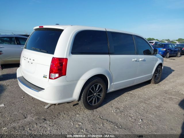 Photo 3 VIN: 2C4RDGEG1JR254351 - DODGE GRAND CARAVAN 