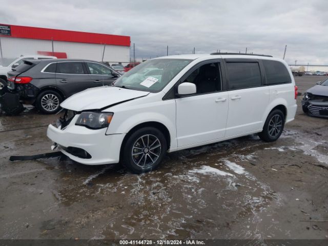 Photo 1 VIN: 2C4RDGEG1JR335267 - DODGE GRAND CARAVAN 