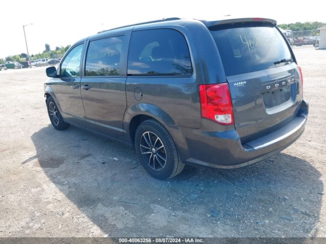 Photo 2 VIN: 2C4RDGEG1JR336256 - DODGE GRAND CARAVAN 