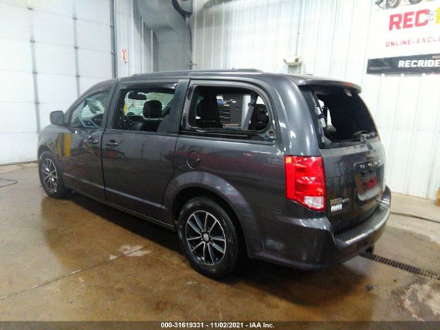 Photo 2 VIN: 2C4RDGEG1JR343143 - DODGE GRAND CARAVAN 