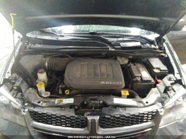 Photo 9 VIN: 2C4RDGEG1JR343143 - DODGE GRAND CARAVAN 