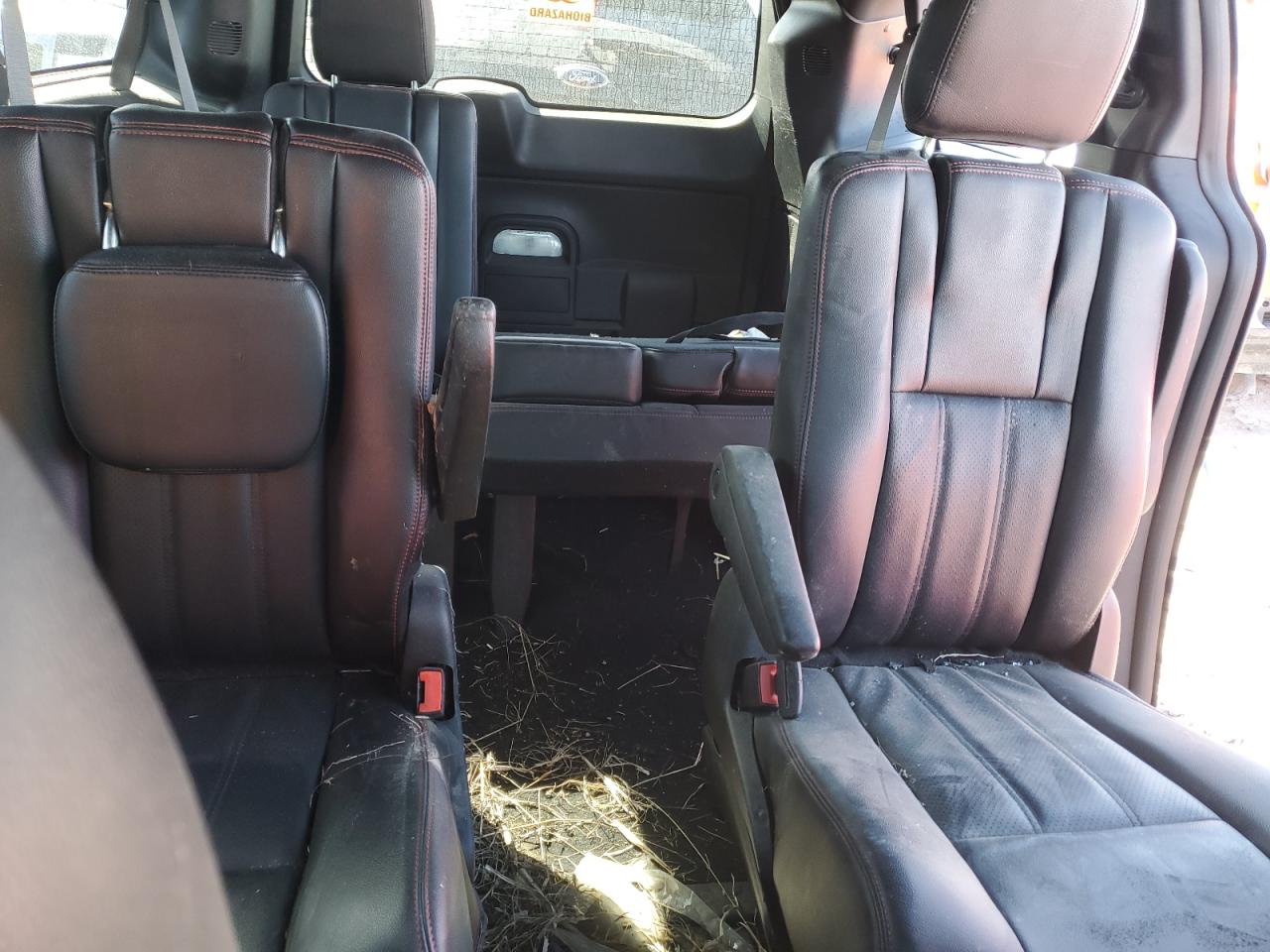 Photo 9 VIN: 2C4RDGEG1KR511493 - DODGE CARAVAN 