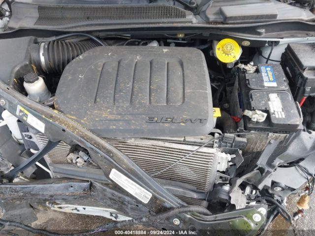 Photo 9 VIN: 2C4RDGEG1KR529301 - DODGE GRAND CARAVAN 