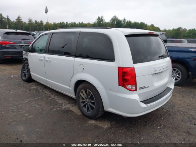 Photo 2 VIN: 2C4RDGEG1KR563660 - DODGE GRAND CARAVAN 