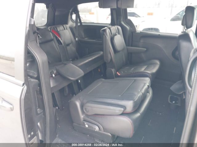 Photo 7 VIN: 2C4RDGEG1KR688173 - DODGE GRAND CARAVAN 