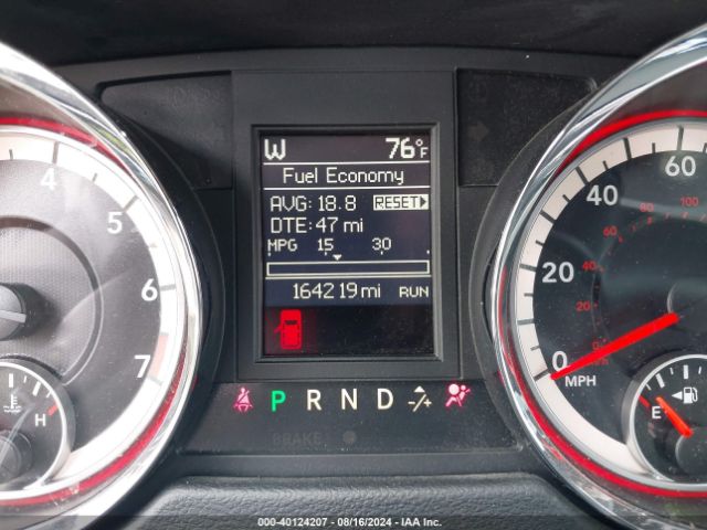 Photo 6 VIN: 2C4RDGEG2HR686666 - DODGE GRAND CARAVAN 