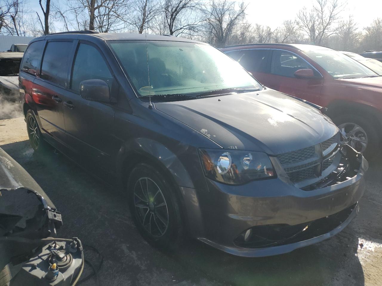 Photo 3 VIN: 2C4RDGEG2HR694170 - DODGE CARAVAN 