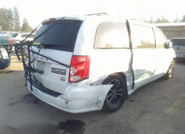 Photo 3 VIN: 2C4RDGEG2HR814842 - DODGE GRAND CARAVAN 