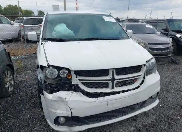 Photo 5 VIN: 2C4RDGEG2JR214912 - DODGE CARAVAN 