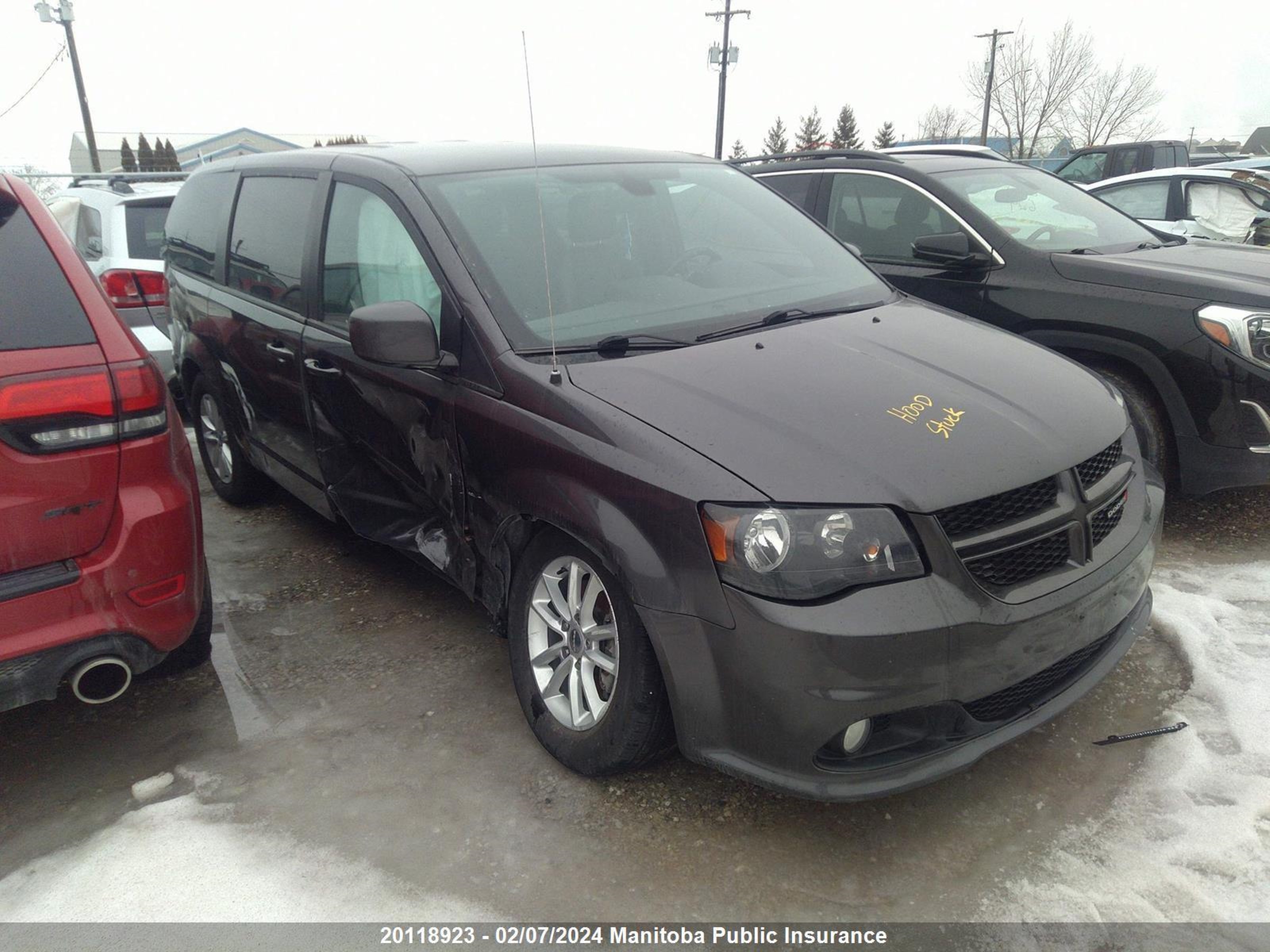 Photo 5 VIN: 2C4RDGEG2JR337478 - DODGE CARAVAN 