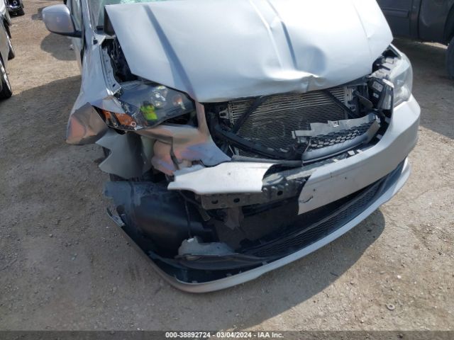 Photo 5 VIN: 2C4RDGEG2KR570942 - DODGE GRAND CARAVAN 