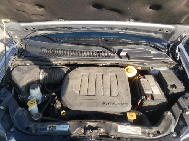 Photo 6 VIN: 2C4RDGEG2KR658440 - DODGE GRAND CARA 