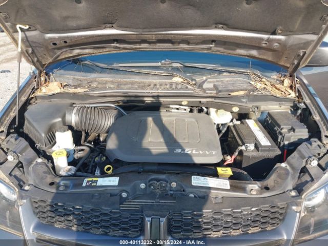 Photo 9 VIN: 2C4RDGEG3JR145308 - DODGE GRAND CARAVAN 