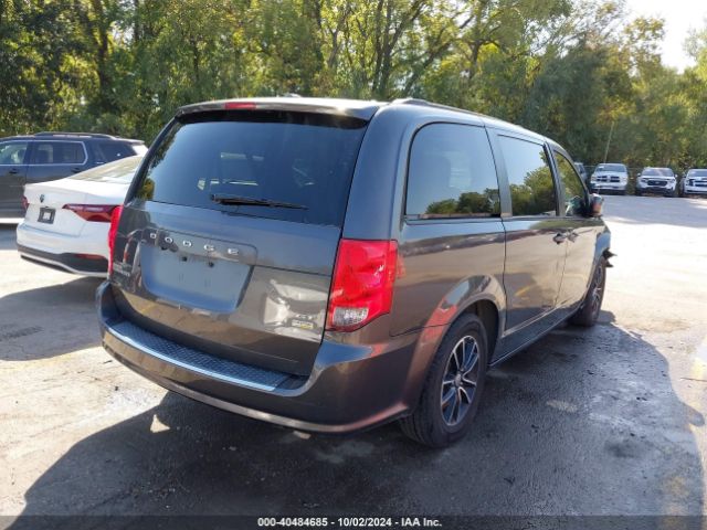 Photo 3 VIN: 2C4RDGEG3JR200114 - DODGE GRAND CARAVAN 