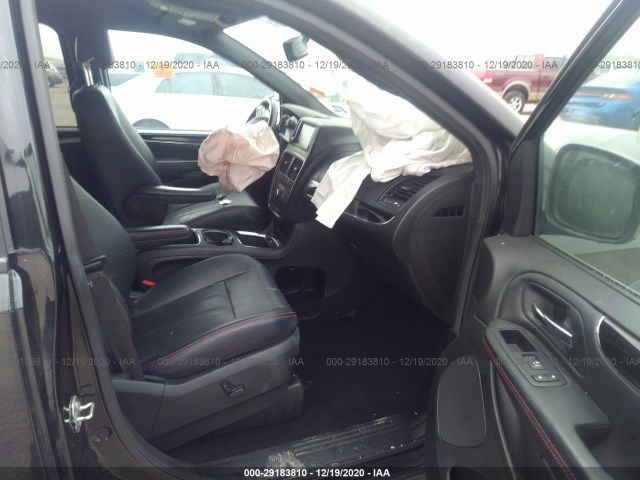 Photo 4 VIN: 2C4RDGEG3JR205023 - DODGE GRAND CARAVAN 