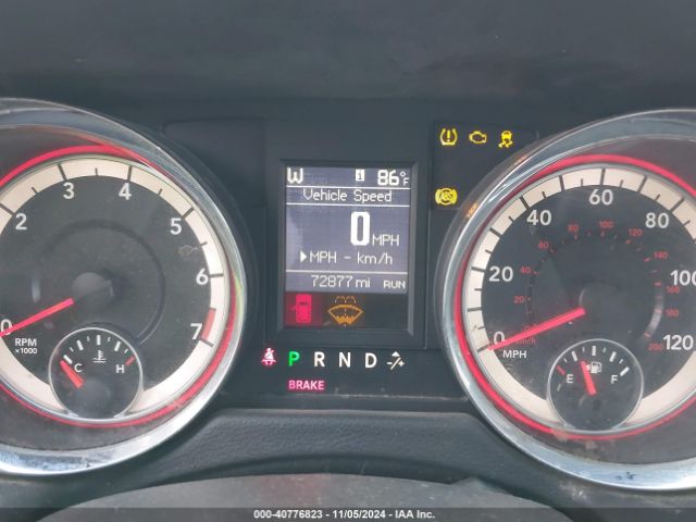 Photo 6 VIN: 2C4RDGEG3JR324190 - DODGE GRAND CARAVAN 