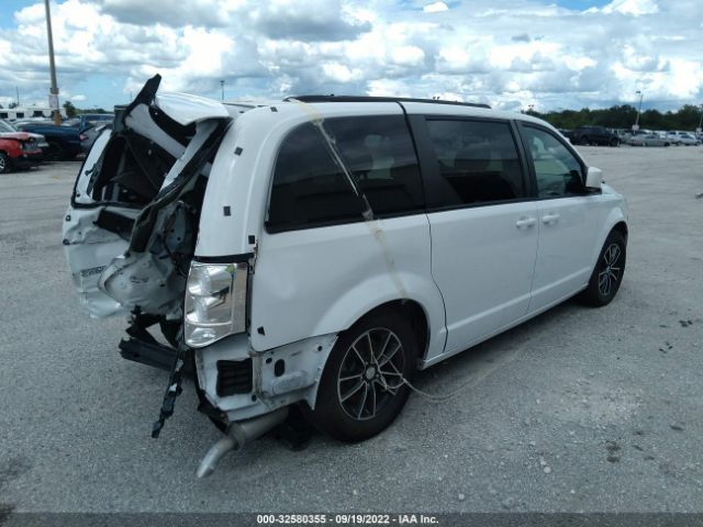 Photo 3 VIN: 2C4RDGEG3JR331902 - DODGE GRAND CARAVAN 