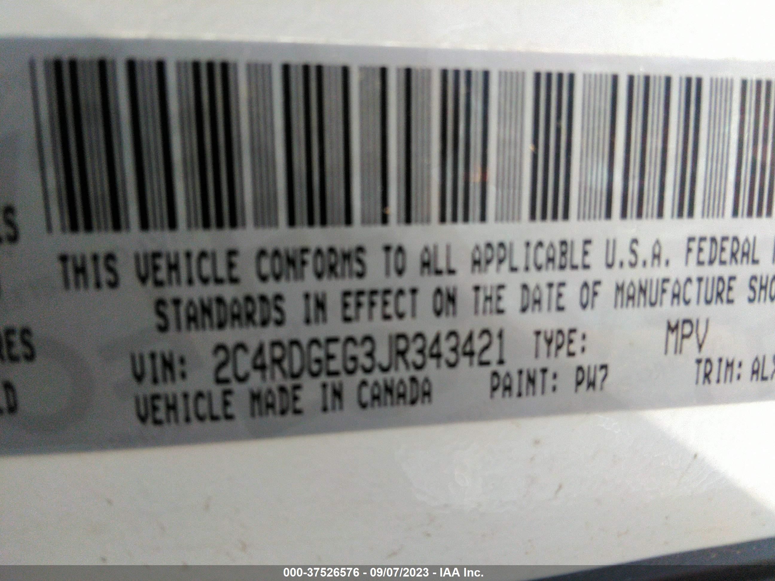 Photo 8 VIN: 2C4RDGEG3JR343421 - DODGE CARAVAN 