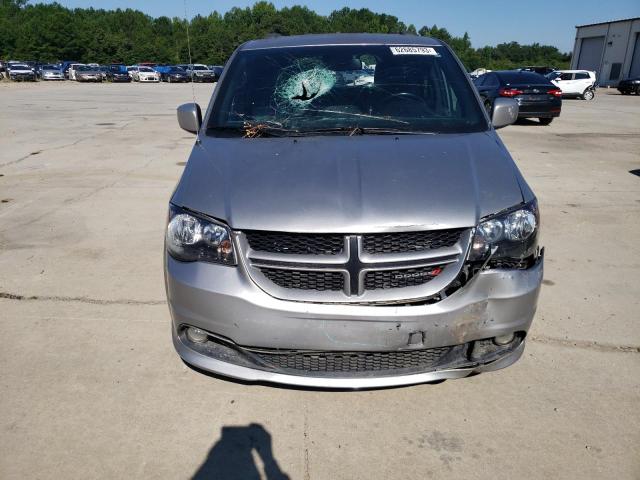 Photo 4 VIN: 2C4RDGEG3JR343726 - DODGE GRAND CARAVAN 