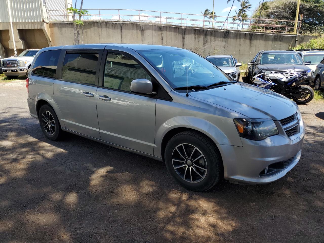 Photo 3 VIN: 2C4RDGEG3KR536315 - DODGE CARAVAN 