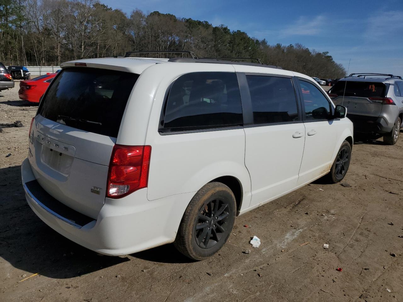 Photo 2 VIN: 2C4RDGEG3KR692242 - DODGE CARAVAN 