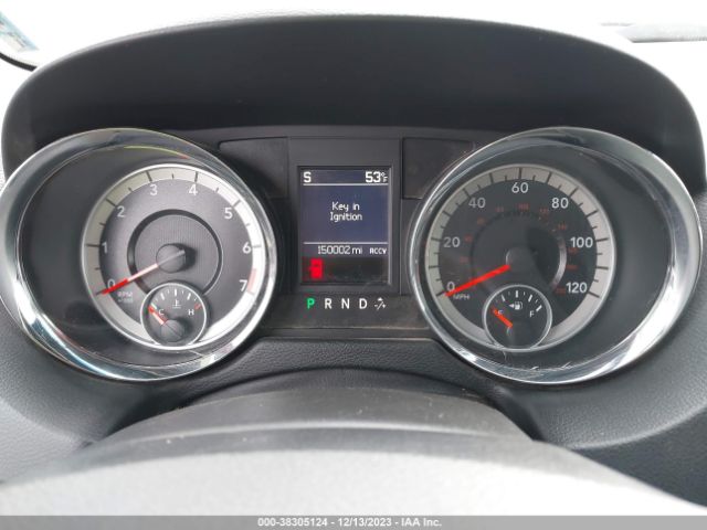 Photo 6 VIN: 2C4RDGEG4ER183779 - DODGE GRAND CARAVAN 