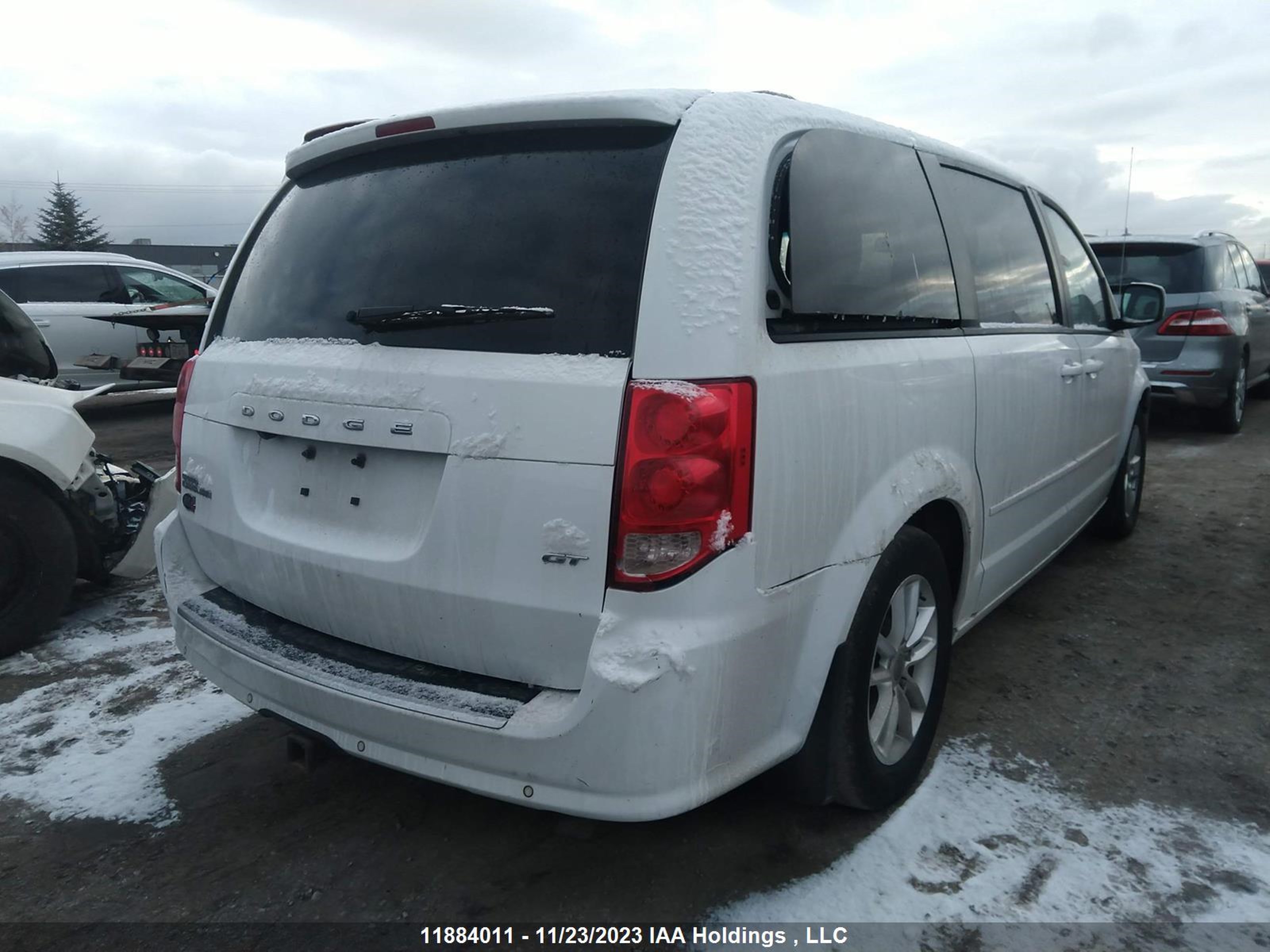 Photo 3 VIN: 2C4RDGEG4HR555545 - DODGE CARAVAN 