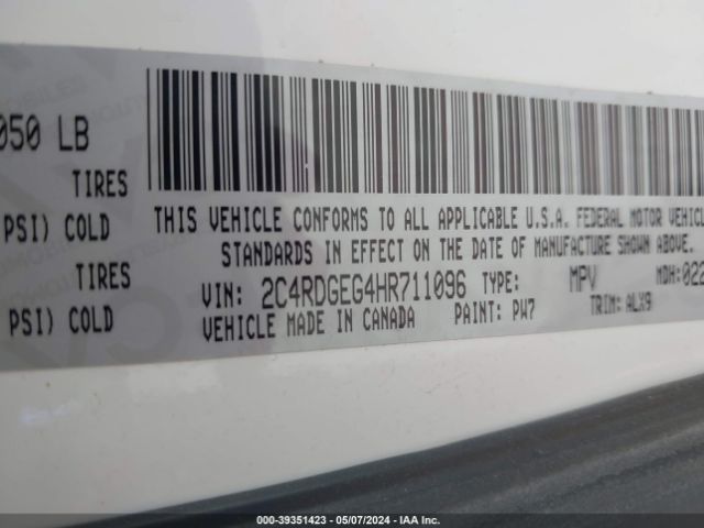 Photo 8 VIN: 2C4RDGEG4HR711096 - DODGE GRAND CARAVAN 