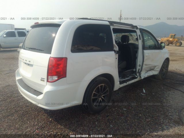 Photo 3 VIN: 2C4RDGEG4HR799194 - DODGE GRAND CARAVAN 