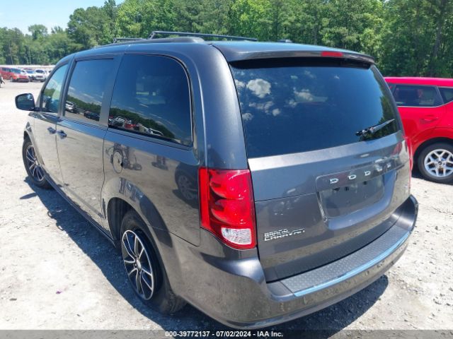 Photo 2 VIN: 2C4RDGEG4JR281267 - DODGE GRAND CARAVAN 