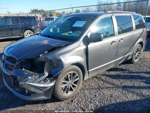 Photo 1 VIN: 2C4RDGEG4JR333089 - DODGE GRAND CARAVAN 