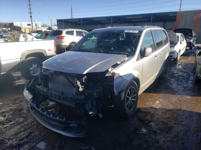 Photo 1 VIN: 2C4RDGEG4JR345520 - DODGE GRAND CARA 