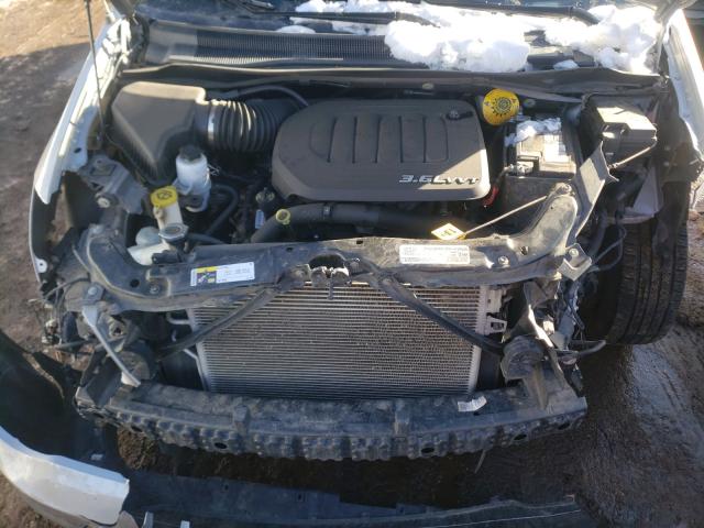 Photo 6 VIN: 2C4RDGEG4JR345520 - DODGE GRAND CARA 