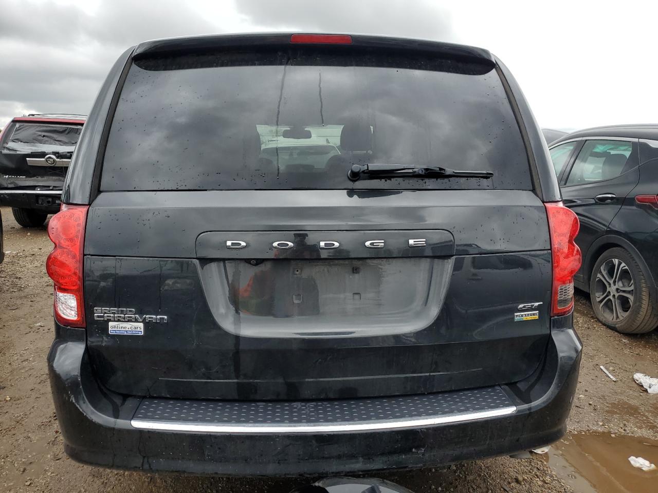 Photo 5 VIN: 2C4RDGEG4KR570988 - DODGE CARAVAN 