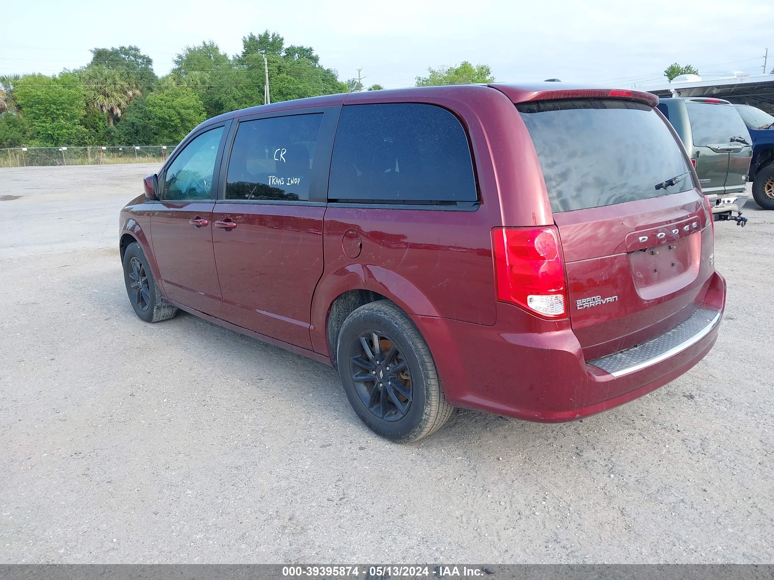 Photo 2 VIN: 2C4RDGEG4KR760841 - DODGE CARAVAN 