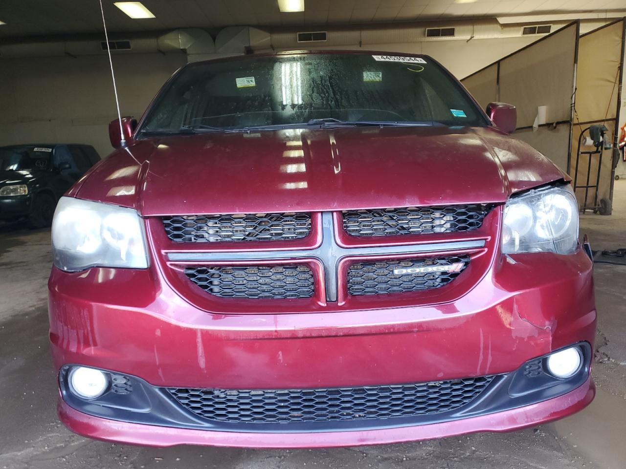 Photo 4 VIN: 2C4RDGEG5HR647005 - DODGE CARAVAN 