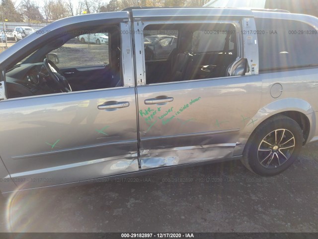 Photo 5 VIN: 2C4RDGEG5HR869253 - DODGE GRAND CARAVAN 