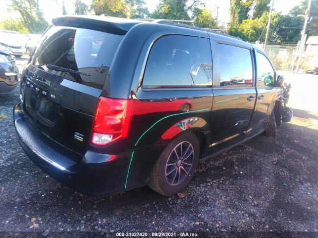 Photo 3 VIN: 2C4RDGEG5JR344036 - DODGE GRAND CARAVAN 