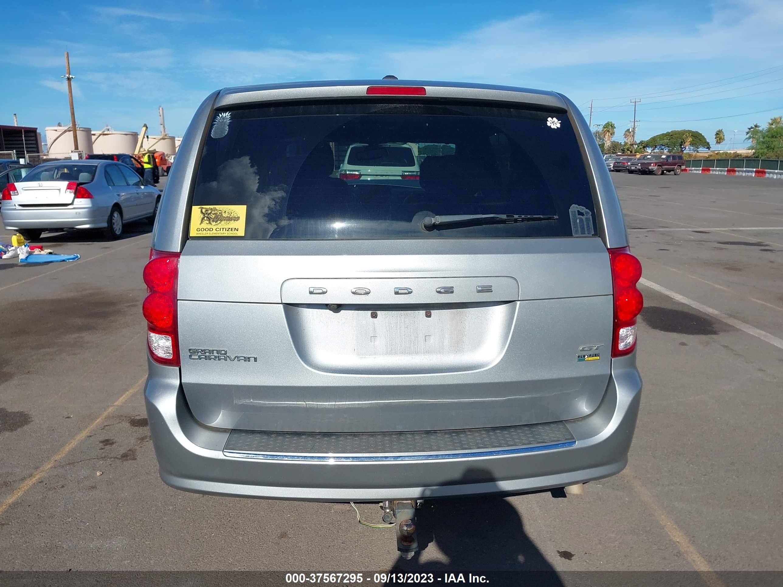 Photo 15 VIN: 2C4RDGEG5KR630907 - DODGE CARAVAN 